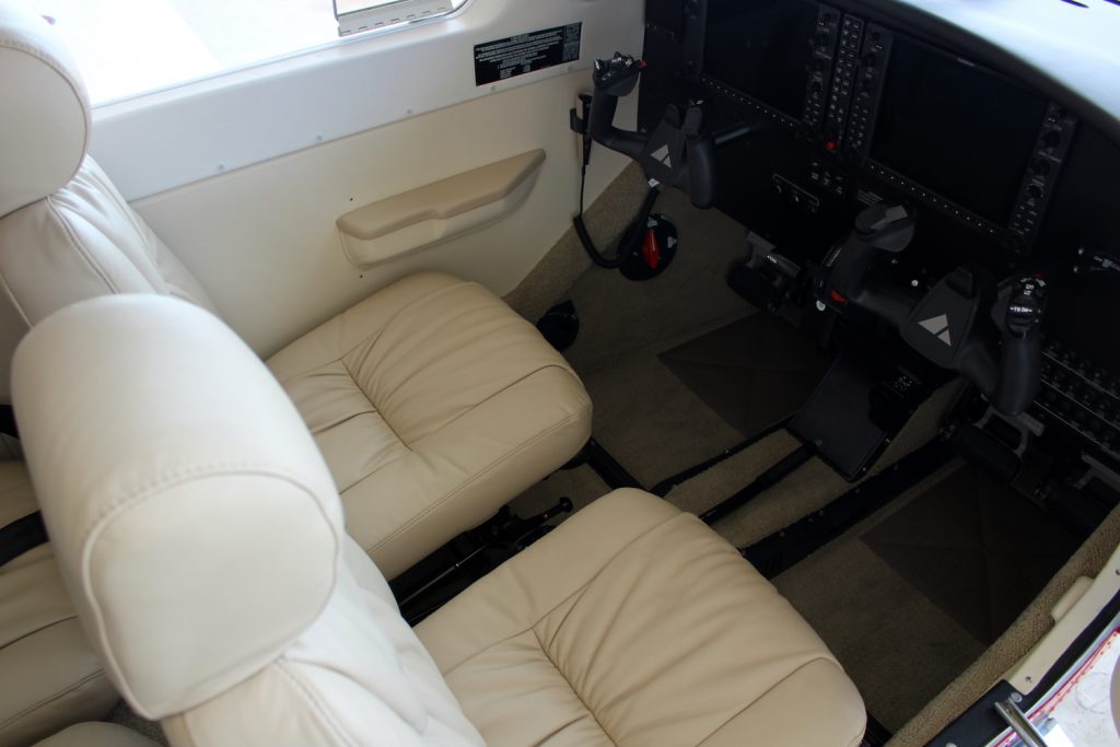 Piper Archer LX and DLX Sand Interior