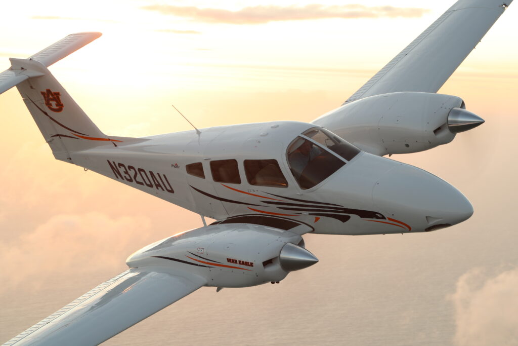 A Piper Seminole Trainer aircraft from Auburn University