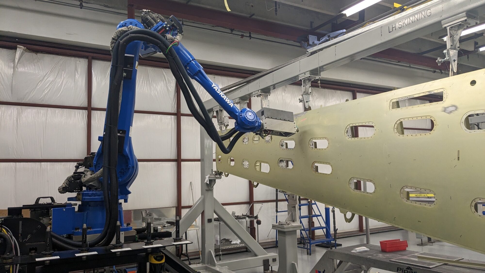 Piper Integrates Agile Manufacturing Robot to Assist M600/SLS Production Line 2